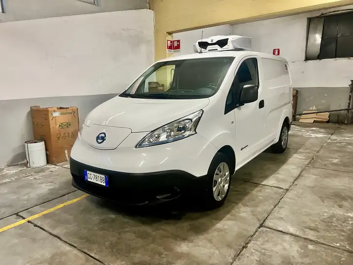 Nissan E-NV200 Evalia 40kW frigorifero