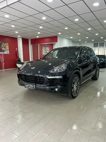 Porsche Cayenne 3.0 TDI V6 245 cv Tiptronic