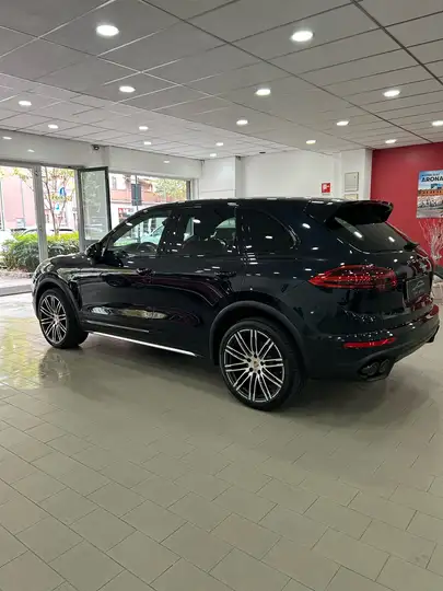 Porsche Cayenne 3.0 TDI V6 245 cv Tiptronic