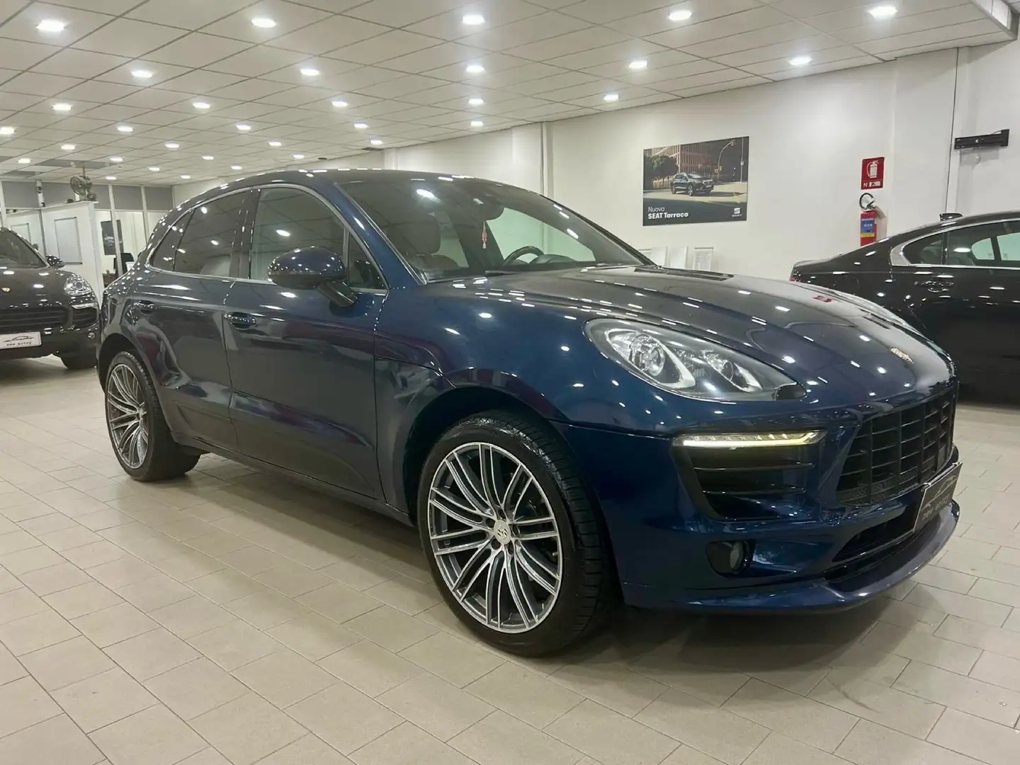 Porsche Macan 2.0 252cv