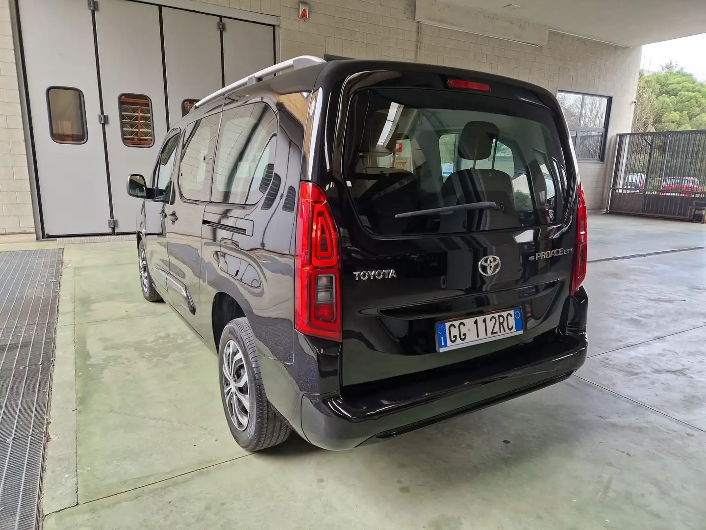 Toyota Proace City 1.5d 130cv L2 Lounge